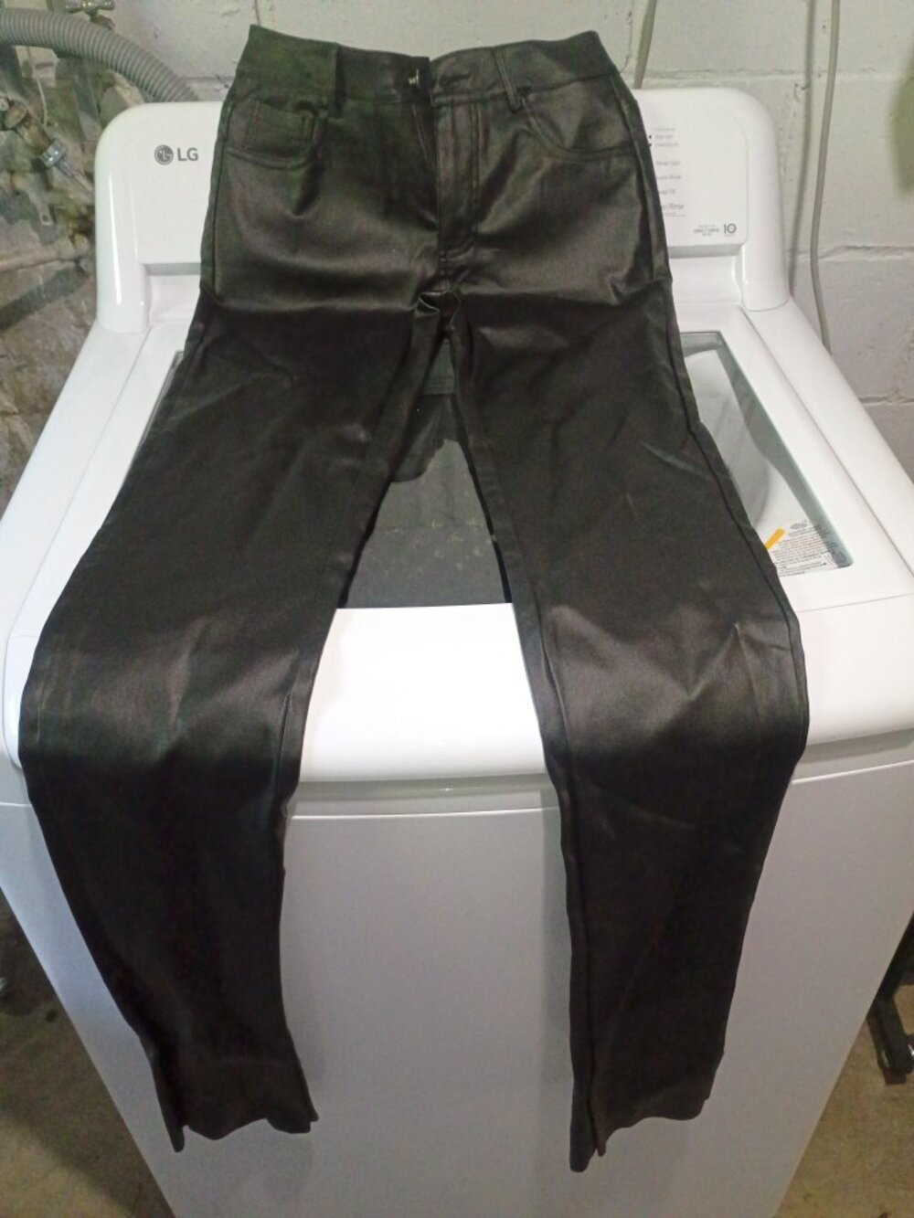 Black Faux-Leather Pants M